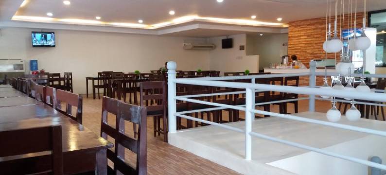 哥伦布广场酒店(Columbus Plaza Hotel)图片