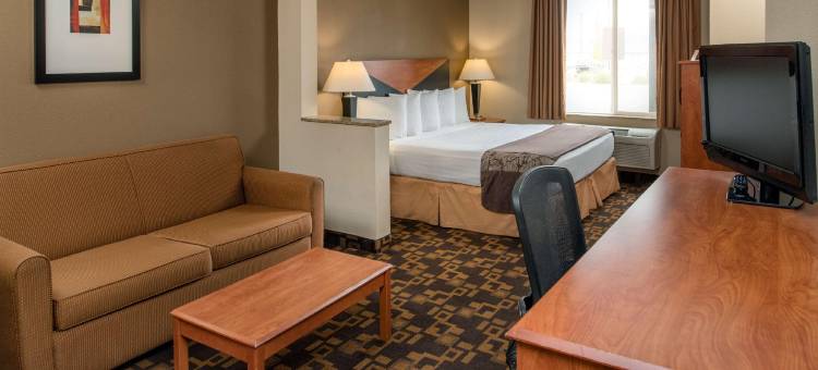 斯特韦斯特圣贝纳迪诺贝酒店(Best Western San Bernardino Hotel)图片