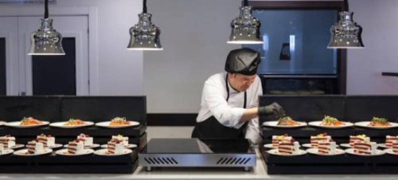 赫利俄斯酒店-阿尔穆内卡尔(Hotel Helios Costa Tropical)图片