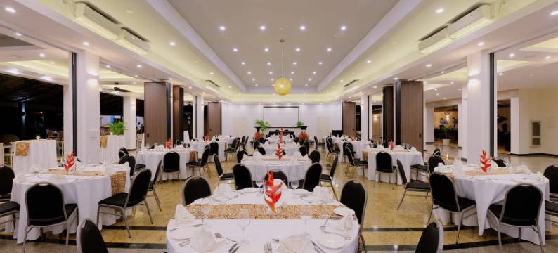 塔努阿酒店集团努库阿洛法国际换日线酒店(Tanoa International Dateline Hotel)图片