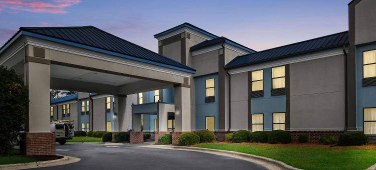 塔尔伯勒贝斯特韦斯特SureStay Plus酒店(SureStay Plus Hotel by Best Western Tarboro)图片