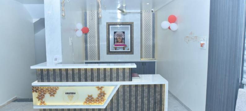 安纳布尔纳行政酒店(Annapurna Executive)图片