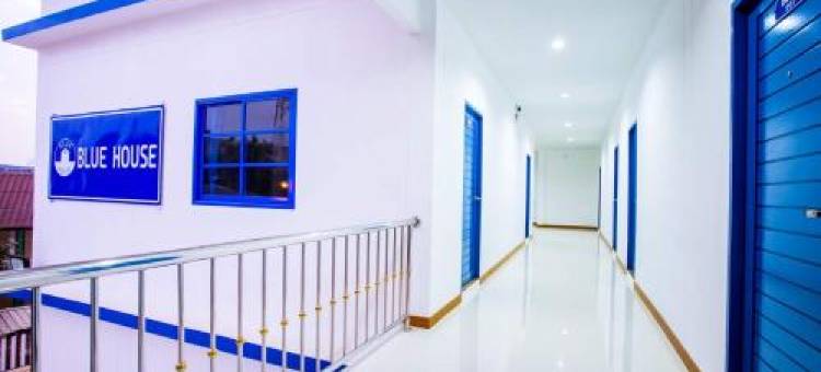 Blue House图片