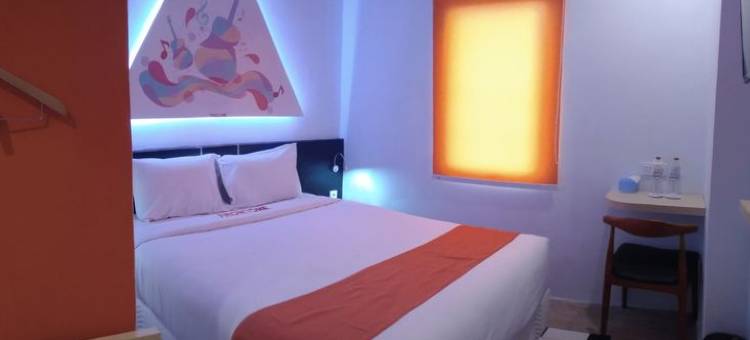 三宝拢弗朗特万旅馆(Front One Inn Semarang)图片