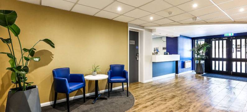 伦敦斯坦斯特德机场温德姆戴斯酒店(Days Inn by Wyndham London Stansted Airport)图片