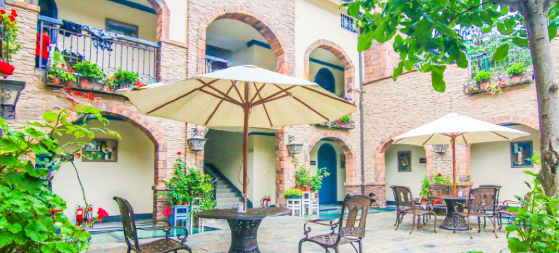 悦里·见山云栖(重渡沟演艺广场店)图片