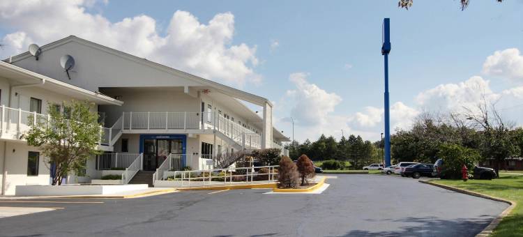 克利夫兰-米德尔堡6号汽车旅馆(Motel 6 Middleburg Heights, Oh - Cleveland)图片