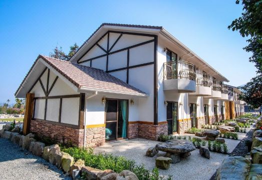 Yo Shen Jing Resort Hotel Overview