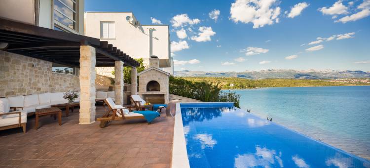 Luxury at Villa Cama - Your Dream Vacation Rental!图片