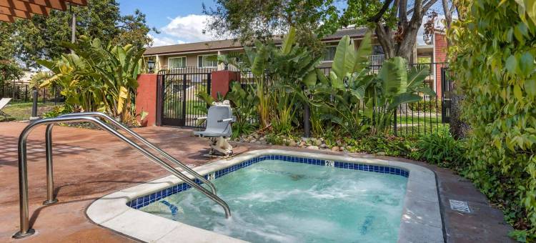 花园宫殿贝斯特韦斯特优质酒店(Best Western Plus Garden Court Inn)图片