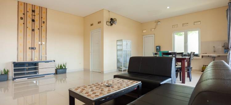 Urbanview Resort Adang Zecky Cisarua Puncak by RedDoorz图片