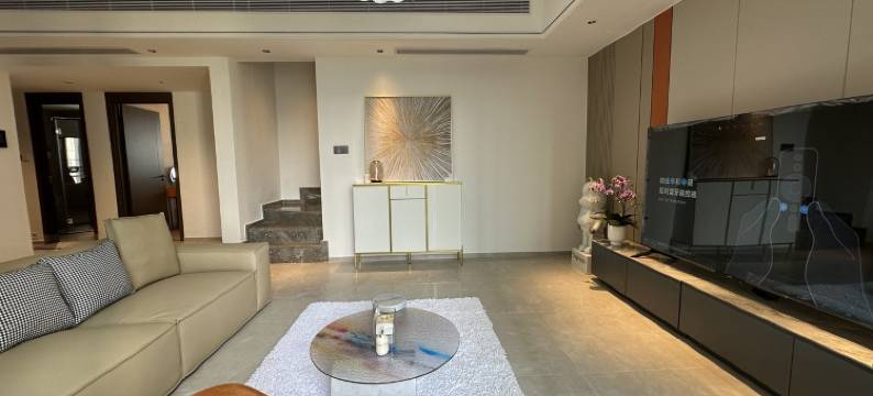 凤语潮鸣公寓(欢乐大道分店)图片