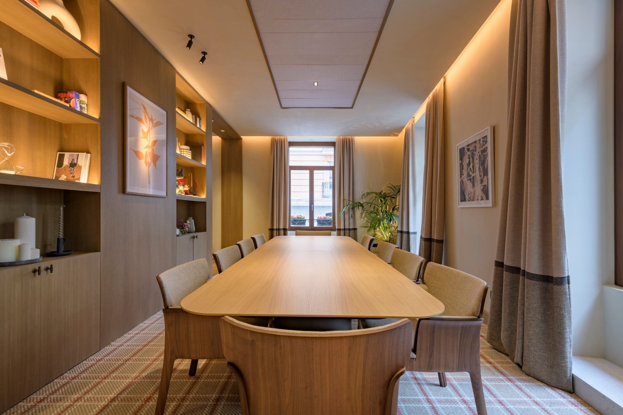 AC Hotel Recoletos Over view