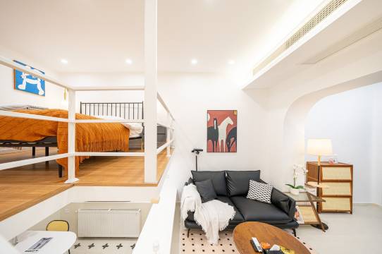 Zinn特色民宿(太原路分店)