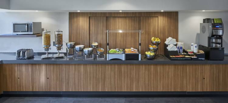 北伊拉普阿托万豪城市快捷酒店(City Express by Marriott Irapuato Norte)图片