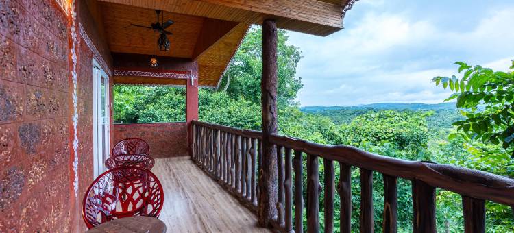 Treebo 岩谷(Treebo Rock Valley)图片