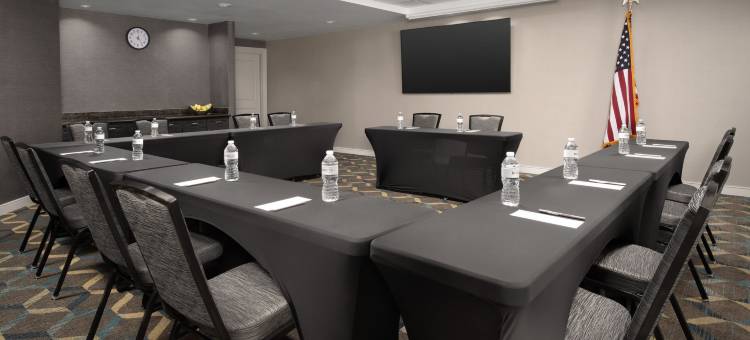 费耶特维尔克罗斯克里克Residence Inn 酒店(Residence Inn Fayetteville Cross Creek)图片