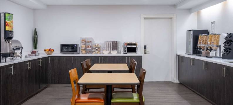 圣约翰温德姆Travelodge套房酒店(Travelodge Suites by Wyndham Saint John)图片