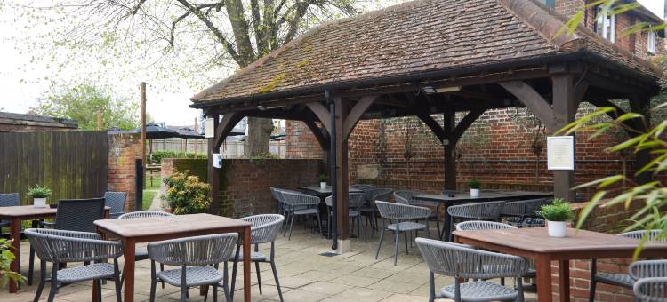 霍尔斯特德公牛酒店 - 格林国王旅馆(Bull Hotel by Greene King Inns)图片