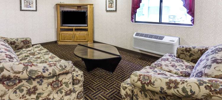 约克维尔速8温德姆酒店(Super 8 by Wyndham Yorkville)图片