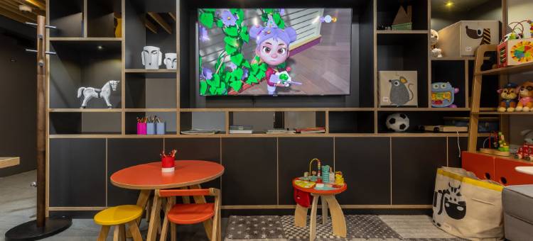 多莫杰多沃机场Maksima酒店(Maksima Domodedovo Airport Hotel)图片