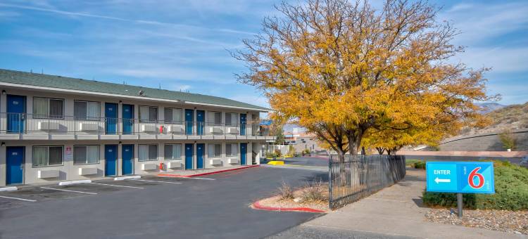 阿尔伯克基城6号汽车旅馆(Motel 6 Albuquerque, NM - Midtown)图片