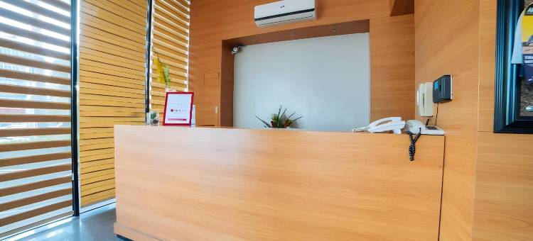 RedDoorz Plus-达沃罗哈斯街(RedDoorz Plus @ Roxas Street Davao)图片