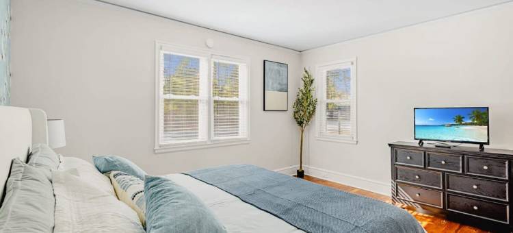 Augusta's Timeless Treasure图片