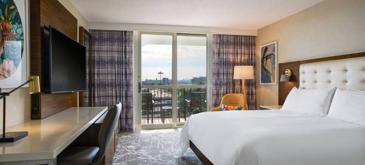 梅多兰兹万丽酒店(Renaissance Meadowlands Hotel)图片