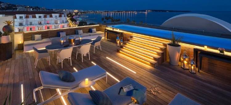 戛纳巴里尔雄伟酒店(近节庆宫)(Hôtel Barrière le Majestic Cannes)图片