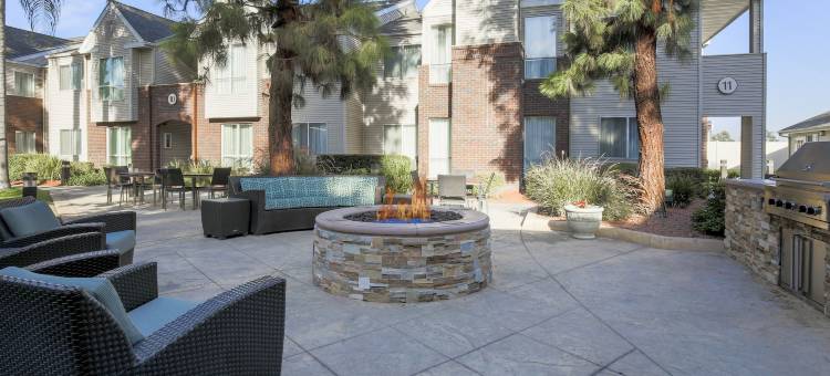 贝克斯菲尔德居家酒店(Residence Inn Bakersfield)图片