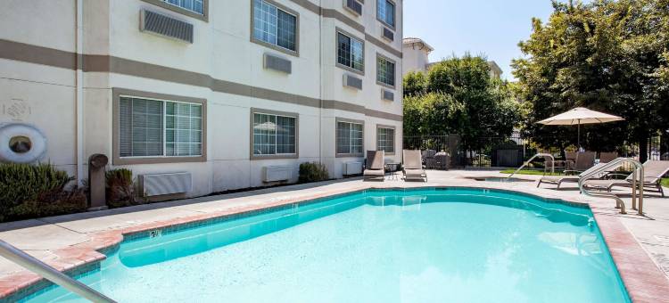 戴维斯拉昆塔温德姆套房酒店(La Quinta Inn & Suites by Wyndham Davis)图片