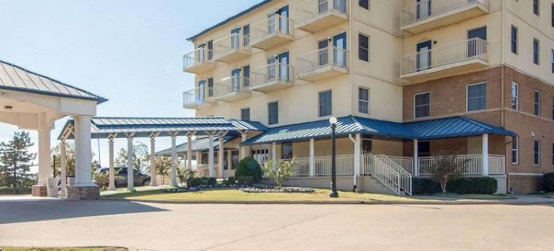 塔尔萨市区西部康福特茵酒店(Quality Inn Tulsa-Downtown West)图片