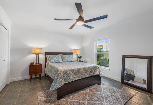 Azure Sea Secluded Retreat Hotel Overview