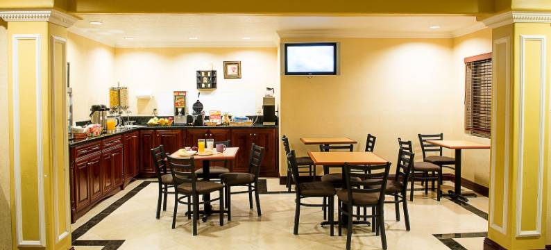 布莱斯伊克诺旅馆(Econo Lodge)图片