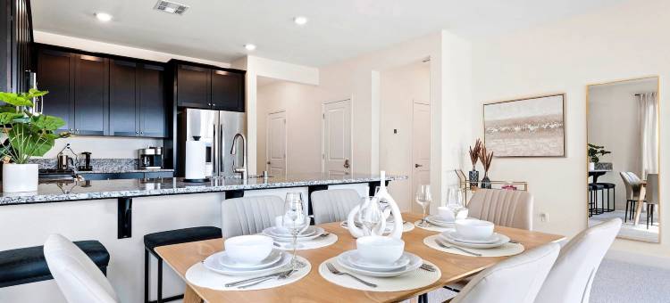时尚光滑的4卧室内华达州住宅，靠近雷诺市中心(Stylish Sleek 4Br Nevada Home Near Downtown Reno)图片