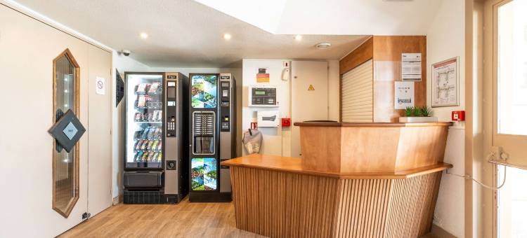 普罗旺斯绿地-基里亚德布里尼奥勒酒店(Kyriad Direct Brignoles - Provence Verte)图片