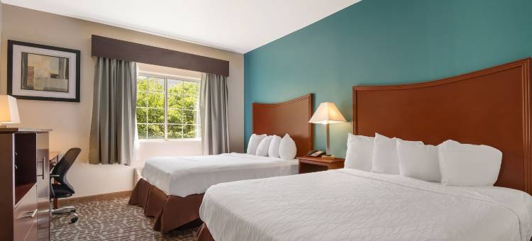 托皮卡贝斯特韦斯特SureStay Plus酒店(Best Western Topeka Inn  Suites)图片