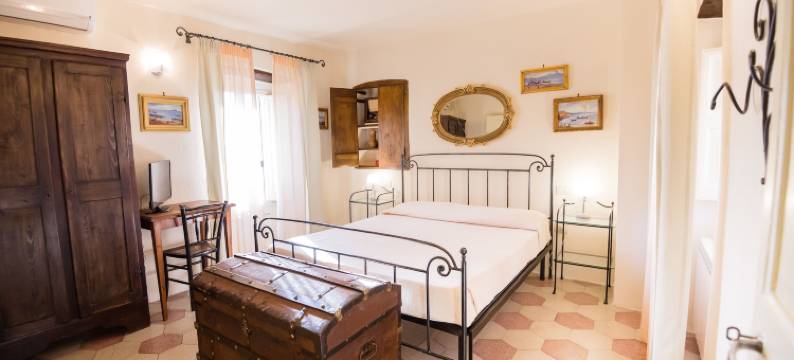 尼纳铝博尔戈城堡酒店(Nenà Al Borgo Castello)图片