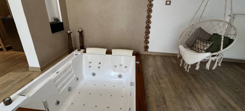 布鲁耶尔酒店(Les Bruyeres Chambres Dhotes et Gite)图片