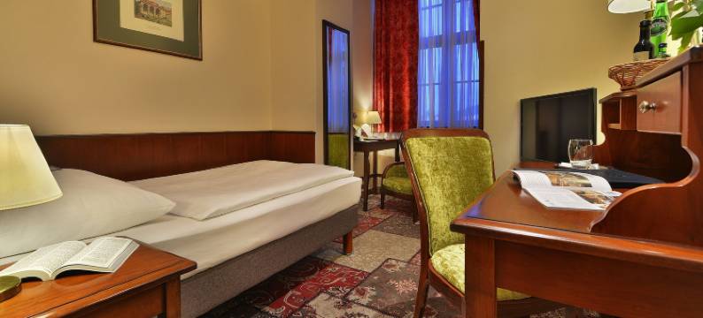 杰利尼杜尔EA酒店(EA Hotel Jeleni Dvur Prague Castle)图片