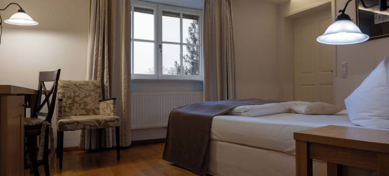 让辛施霍夫酒店(Landhotel Jann Hinsch Hof)图片