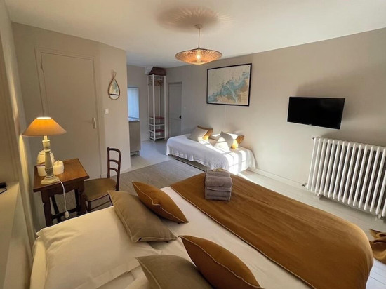 拉豪特芙萝里酒店