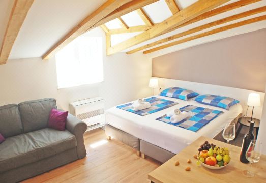 Duma Apartments Sibenik Hotel Overview