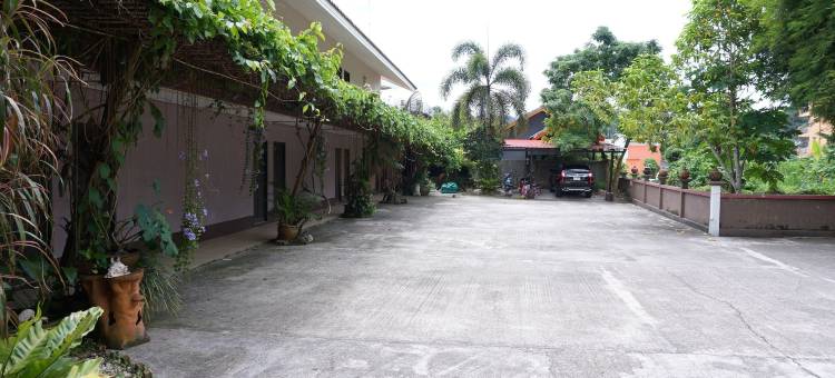 拉廊普洛尼海酒店(Ploenjai Hotel Ranong)图片