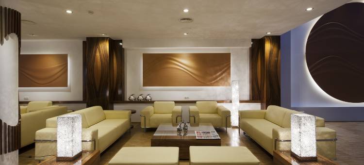 阿古套房公寓式酒店(Ako Suites Hotel)图片