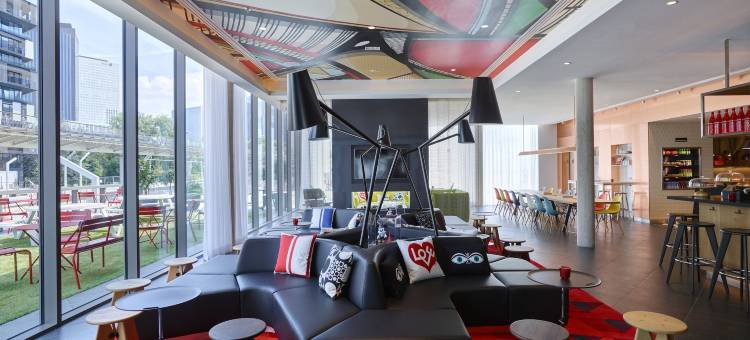 巴黎拉德芳斯世民(citizenM)酒店(citizenM Paris la Défense)图片