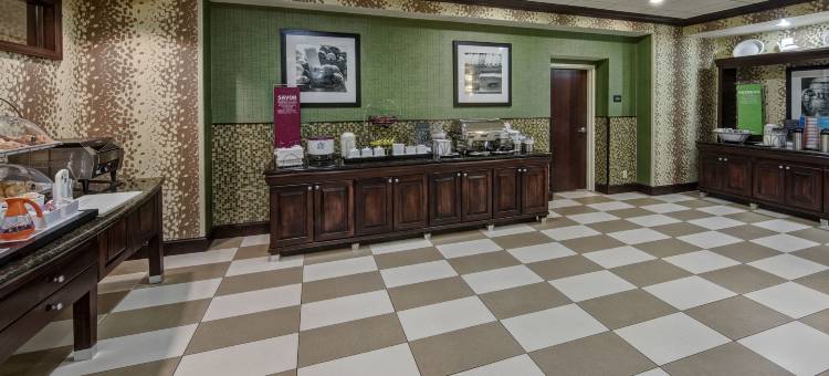 剑桥欢朋酒店(Hampton Inn Cambridge)图片