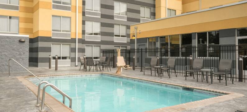 列克星敦乔治敦/学院万枫旅馆及套房(Fairfield Inn & Suites Lexington Georgetown/College Inn)图片