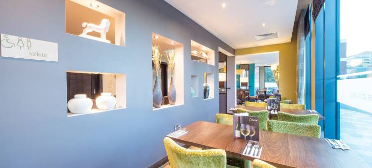 梅登黑德镇中心酒店(Premier Inn Maidenhead Town Centre)图片